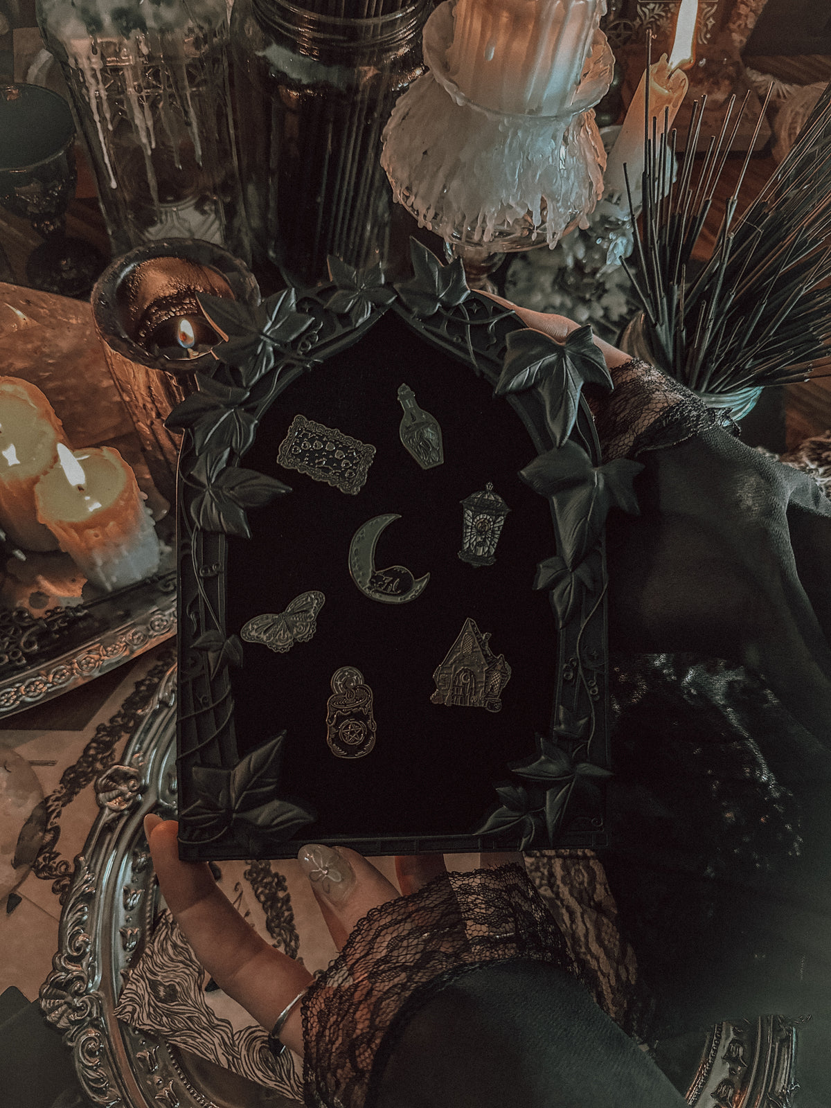 Pre-Order: Enchanting Ivy Opulent Pin Display Board